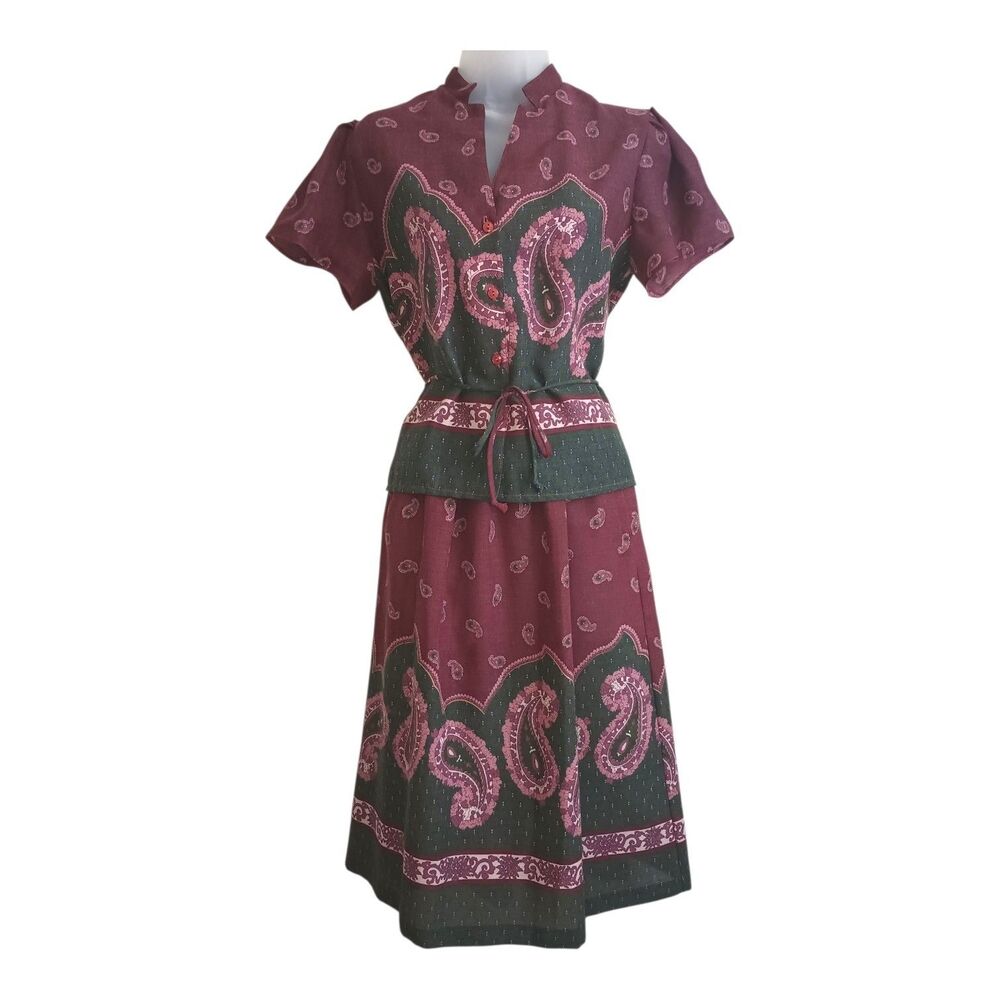 Vintage 70s Patty Woodward Paisley Purple And Green  Skirt Set Size Small